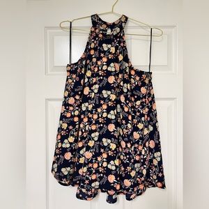 Francesca‘s Alya Navy sleeveless business blouse